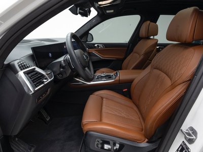 صورة 10 لـ 2025 BMW X7
