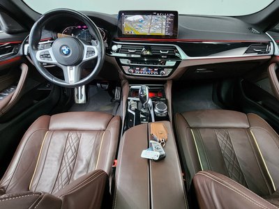 BMW 5 SERIES - 4