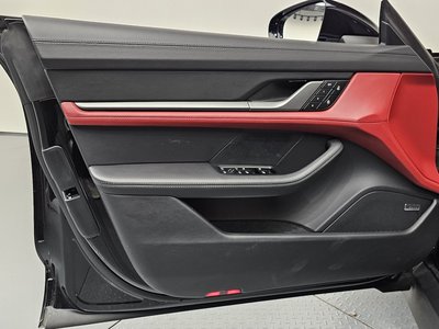صورة مصغرة 14 لـ 2024 Porsche TAYCAN