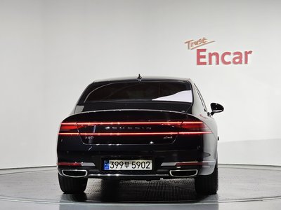 صورة 4 لـ 2022 Genesis G90 (RS4)