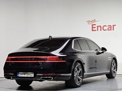 صورة 3 لـ 2022 Genesis G90 (RS4)