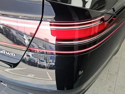 صورة 10 لـ 2022 Genesis G90 (RS4)