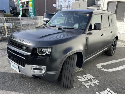 LAND ROVER DEFENDER - 8