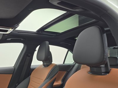 صورة مصغرة 16 لـ 2025 MERCEDES-BENZ C-CLASS
