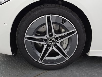 صورة 6 لـ 2025 MERCEDES-BENZ C-CLASS