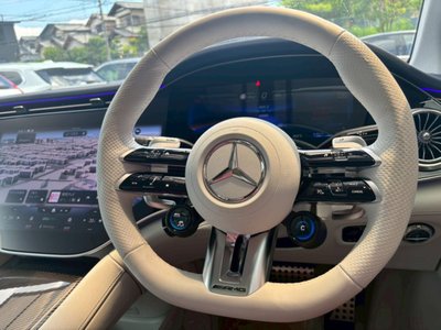 2022 Mercedes-BENZ EQE thumbnail 19