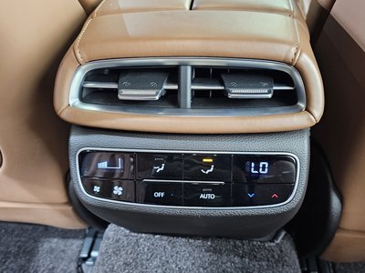 2021 Genesis G80 (RG3) thumbnail 24