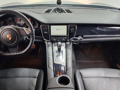 PORSCHE PANAMERA - 5