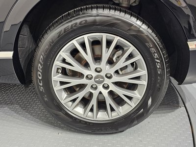 صورة 8 لـ 2023 Genesis GV80