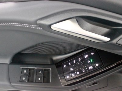 2025 AUDI A6 E-TRON photo 10