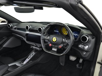 FERRARI PORTOFINO - 4
