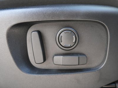 LAND ROVER DISCOVERY SPORT - 7
