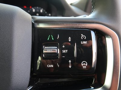 LAND ROVER DISCOVERY SPORT - 8
