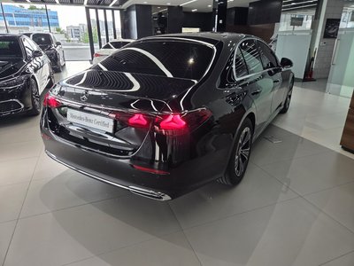 2025 Mercedes-BENZ E-CLASS 缩略图 19