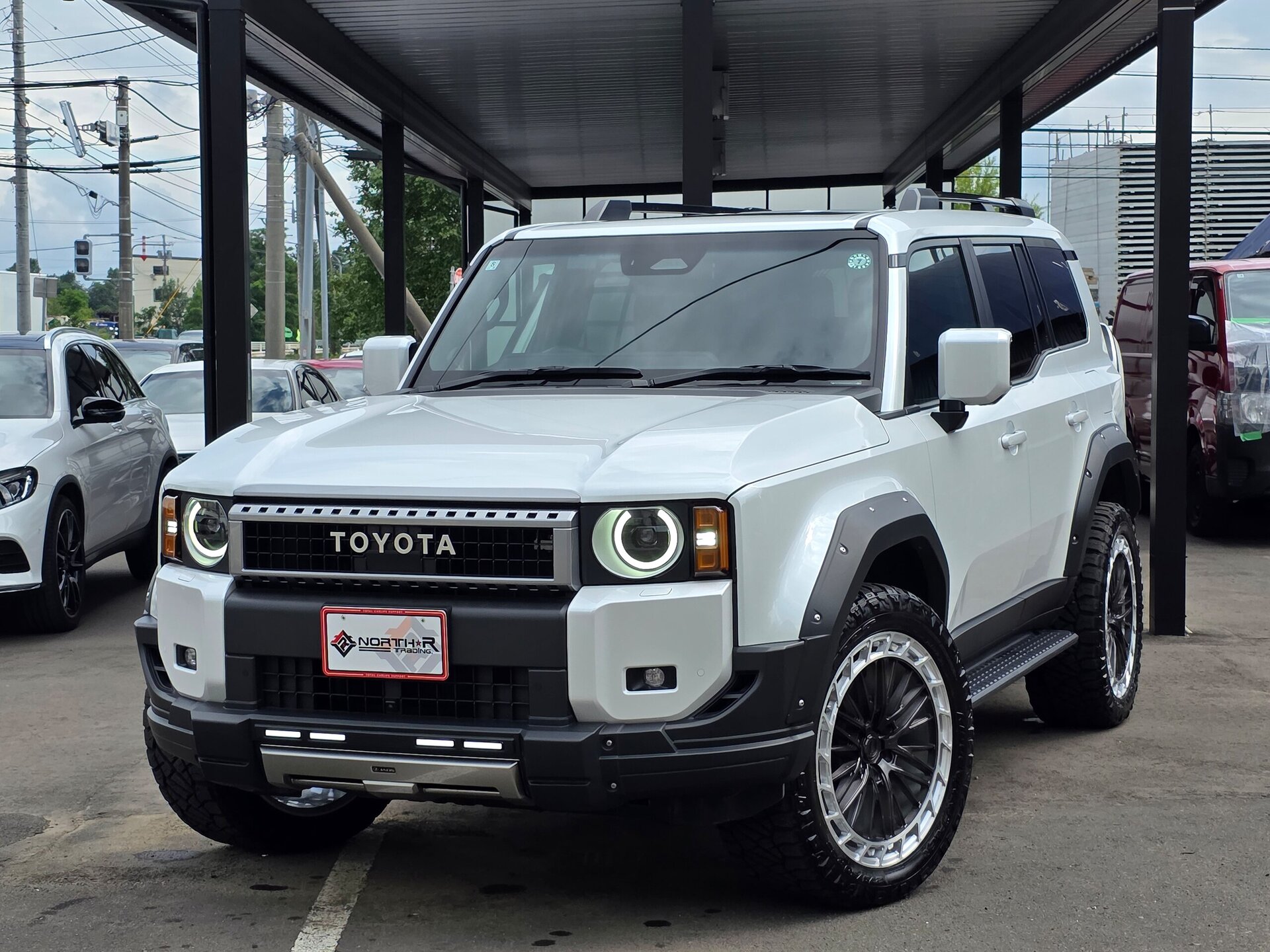 TOYOTA LAND CRUISER 250 - View 1