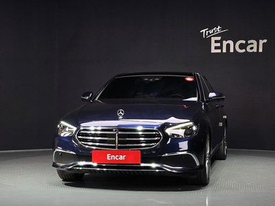 2023 Mercedes-BENZ E-CLASS 照片 2