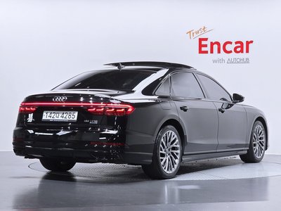 2021 AUDI A8 — фото 3