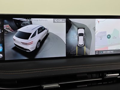 2022 Genesis GV70 — миниатюра 15