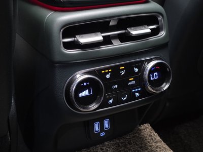 2022 Genesis GV70 — миниатюра 20
