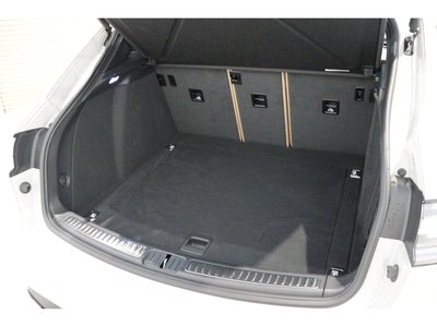 صورة مصغرة 26 لـ 2024 Porsche MACAN