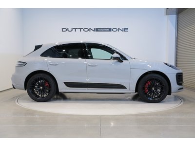 صورة 7 لـ 2024 Porsche MACAN