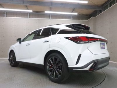 2025 Lexus RX — миниатюра 40