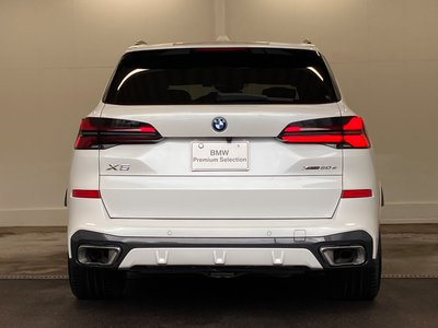 صورة 9 لـ 2023 BMW X5