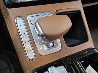 2021 Genesis G90 photo 9