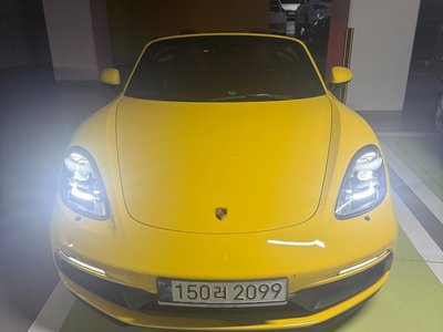 PORSCHE 718 - 4