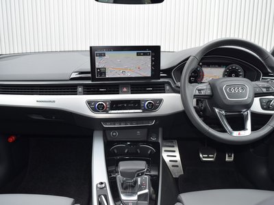 2024 AUDI A4 AVANT — миниатюра 16