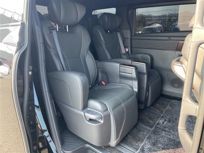 2025 Toyota ALPHARD 缩略图 24