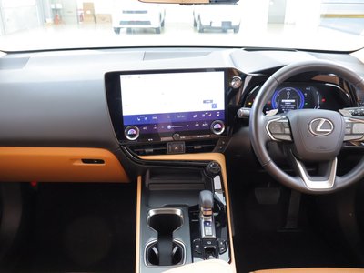 LEXUS NX - 6