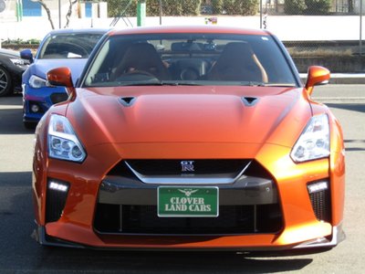 NISSAN GT-R - 3