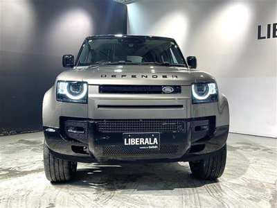 LAND ROVER DEFENDER - 7