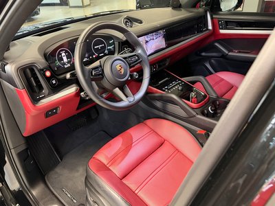 PORSCHE CAYENNE - 10