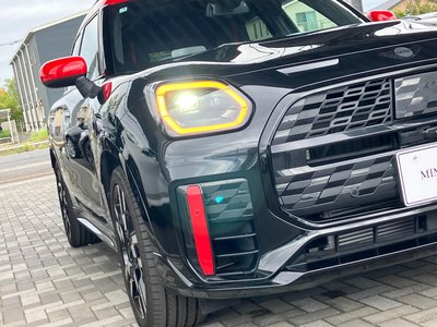 2025 MINI COOPER COUNTRYMAN photo 8