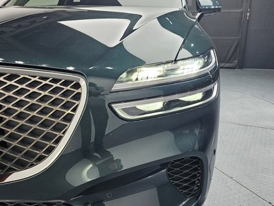 صورة 9 لـ 2022 Genesis GV70