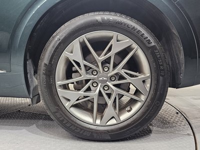 صورة 8 لـ 2022 Genesis GV70