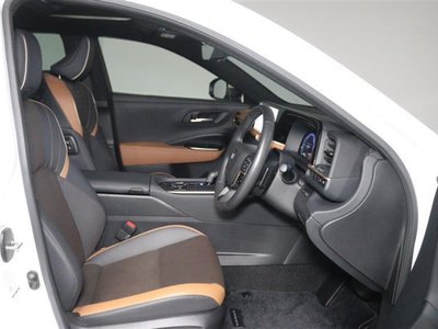 2023 Toyota CROWN CROSSOVER 照片 9