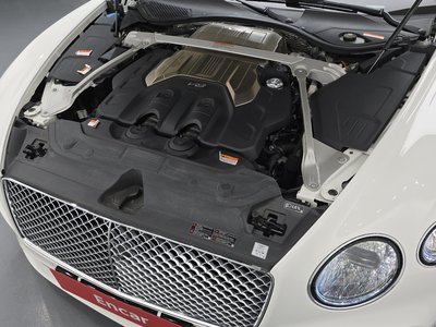 BENTLEY CONTINENTAL GT - 7