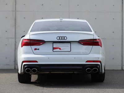 AUDI S6 - 7