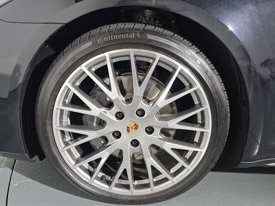 PORSCHE PANAMERA - 6