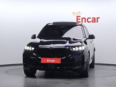 2025 BMW X5 照片 2