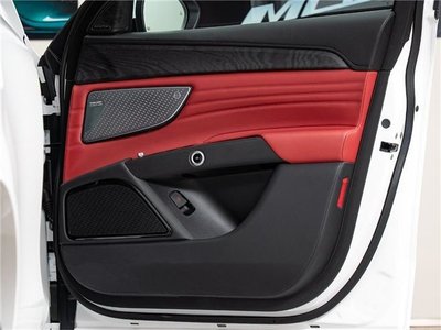 صورة مصغرة 11 لـ 2023 Maserati GRECALE