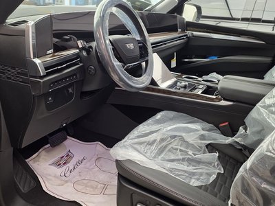 CADILLAC ESCALADE 5TH GENERATION - 5