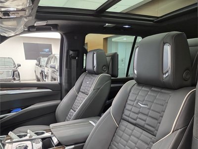 CADILLAC ESCALADE 5TH GENERATION - 6