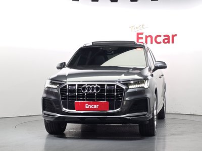 AUDI Q7 - 2
