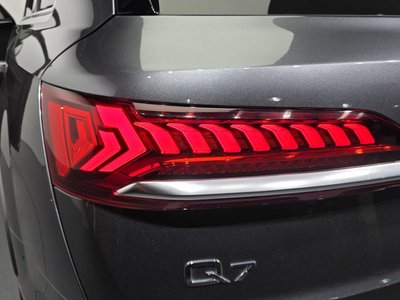 AUDI Q7 - 10
