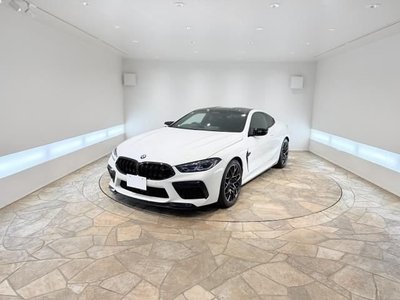 2024 BMW M8 照片 1