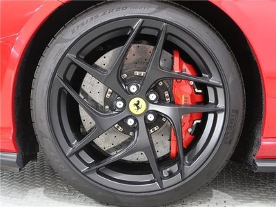 2018 Ferrari 812 SUPERFAST — миниатюра 18